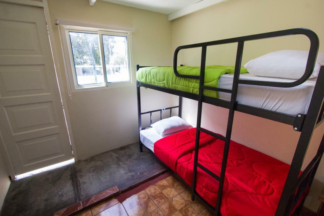 Хостел Andes Backpackers Лима Экстерьер фото